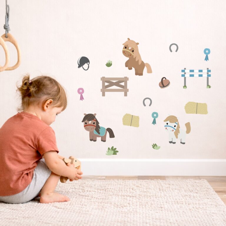 wallstickers med hester på et barnerom