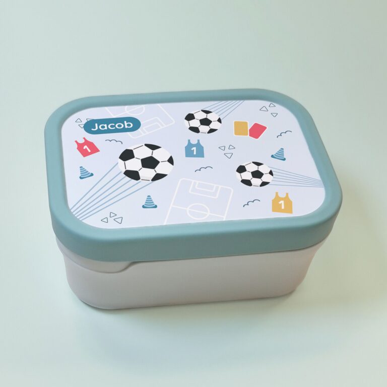 grønn matboks med fotball design